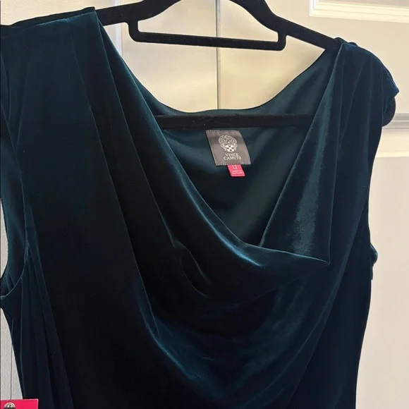 Vince Camuto Emerald Draped Dress - Picture 4 of 8